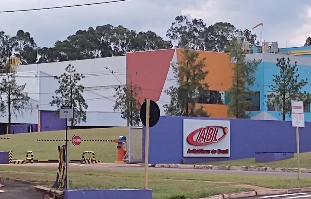 Cosmópolis e o veneno enterrado