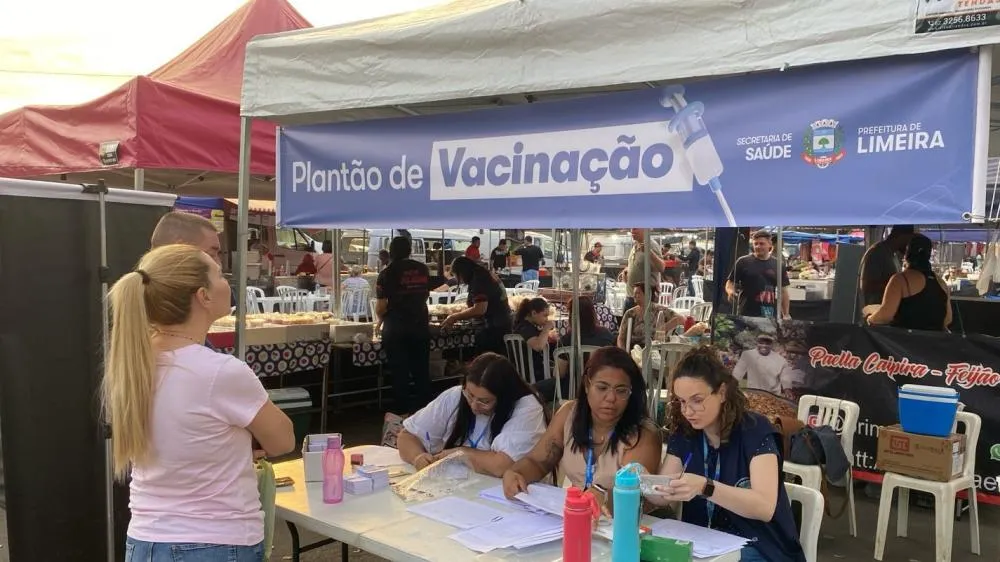 Nova Feira Noturna do Jardim Santa Adélia terá vacinação itinerante nesta quinta-feira (6)