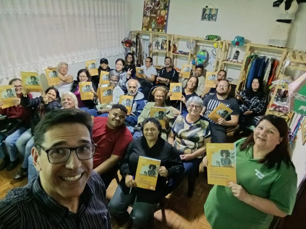 Prefeitura promove capacitação para artesãos na Casa do Artesão